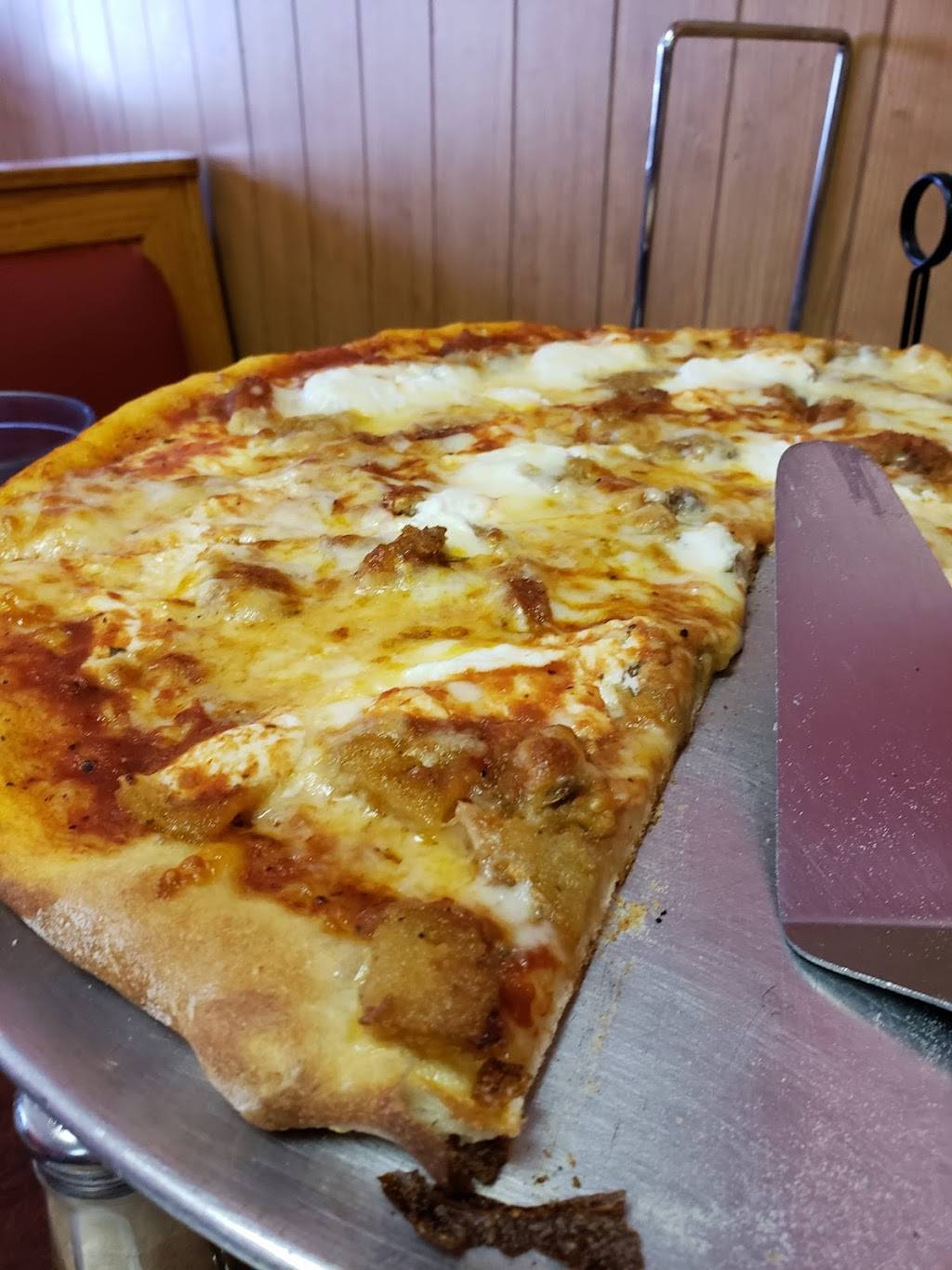 Italian Pizzeria and Restaurant | restaurant | 1077 W US Hwy 90 #140, Lake City, FL 32055, USA | 3864875267 OR +1 386-487-5267