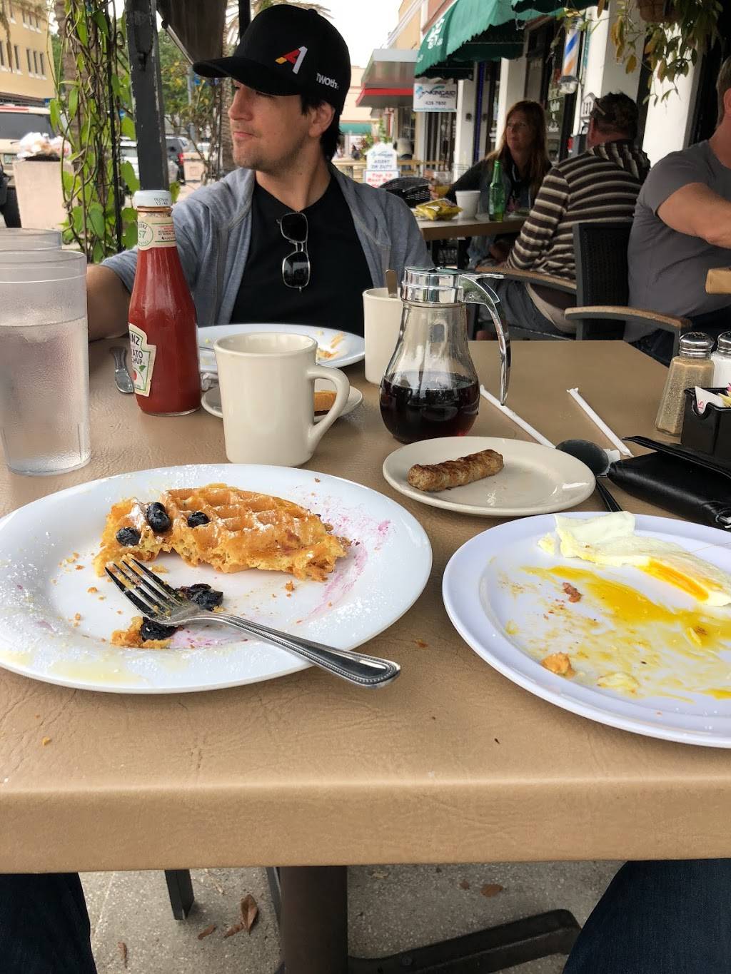 Jasons Corner | restaurant | 135 Canal St, New Smyrna Beach, FL 32168, USA | 3864249878 OR +1 386-424-9878