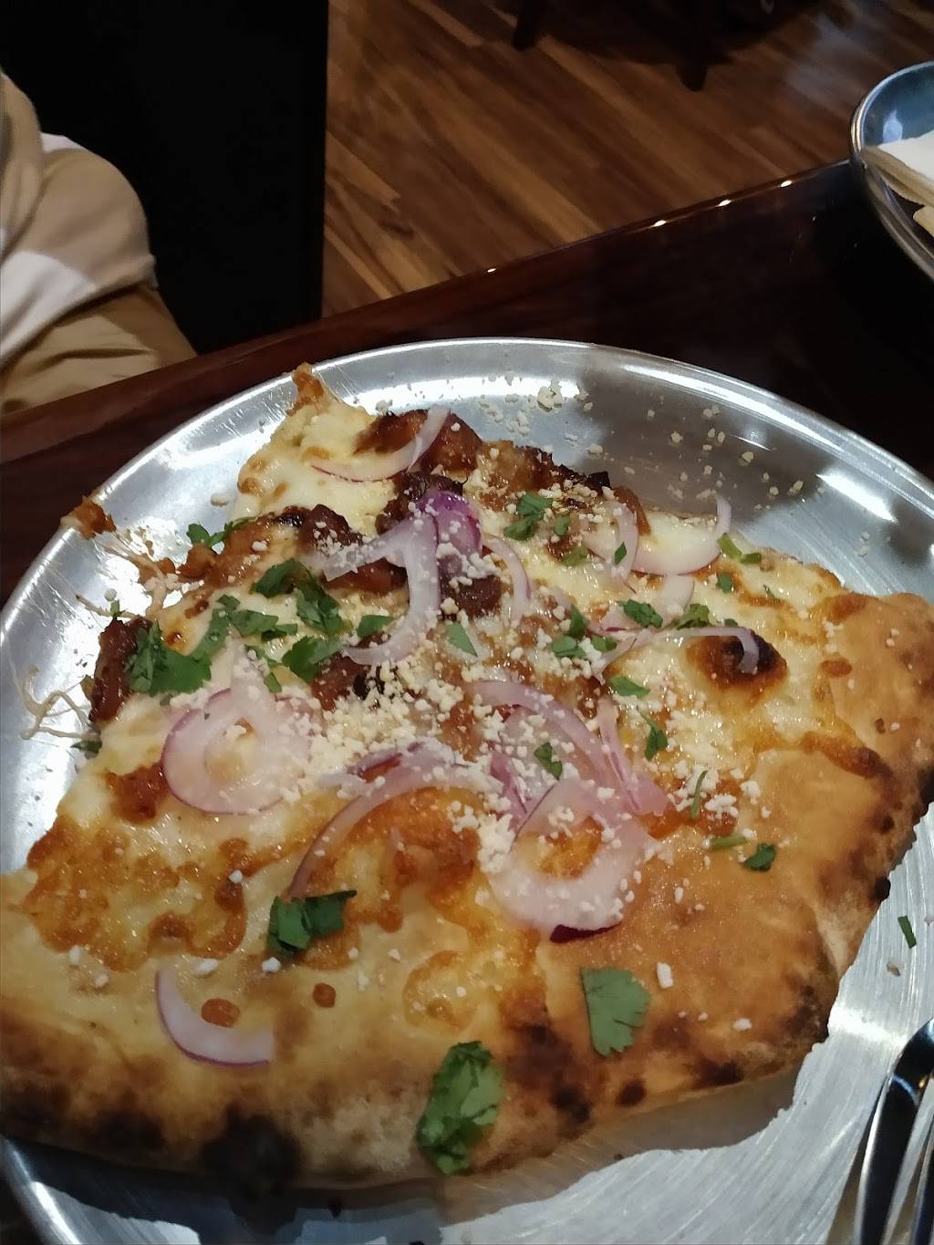 Bootleggers Pizza Parlor | restaurant | 197 S Seguin Ave, New Braunfels, TX 78130, USA | 8303271199 OR +1 830-327-1199