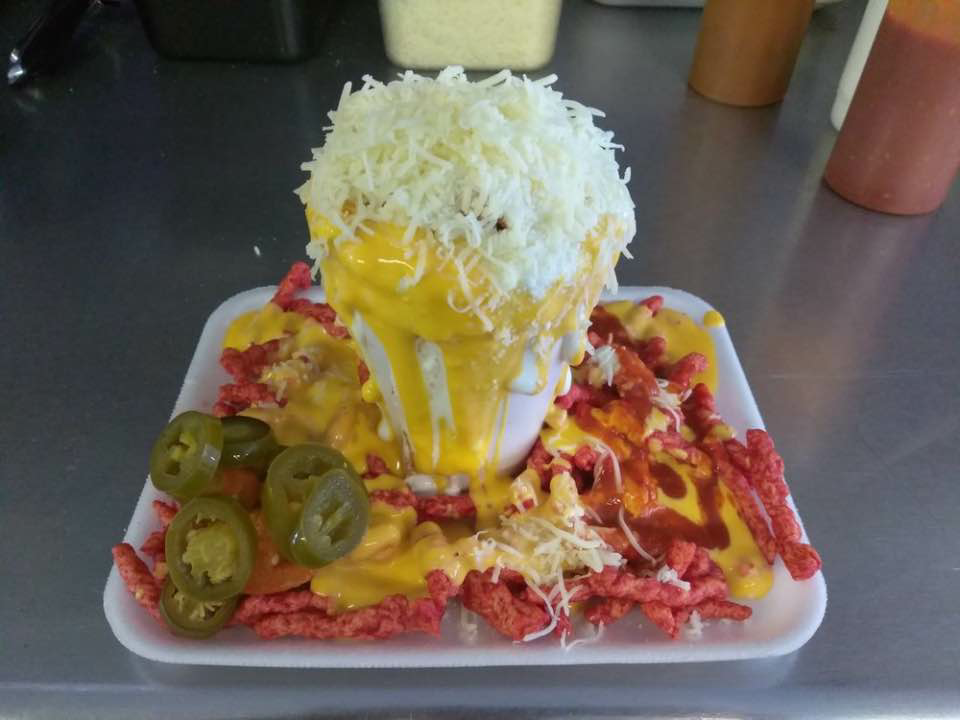 Hot & Cold Mexican Cafeteria | restaurant | 16737 E Foothill Blvd, Fontana, CA 92335, USA | 9093710037 OR +1 909-371-0037