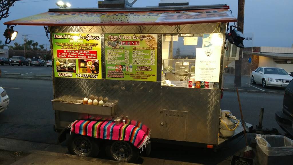 Lonchera Los Gueros Tacos Al Vapor | restaurant | 1910 Old Tustin Ave, Santa Ana, CA 92705, USA | 7149280967 OR +1 714-928-0967