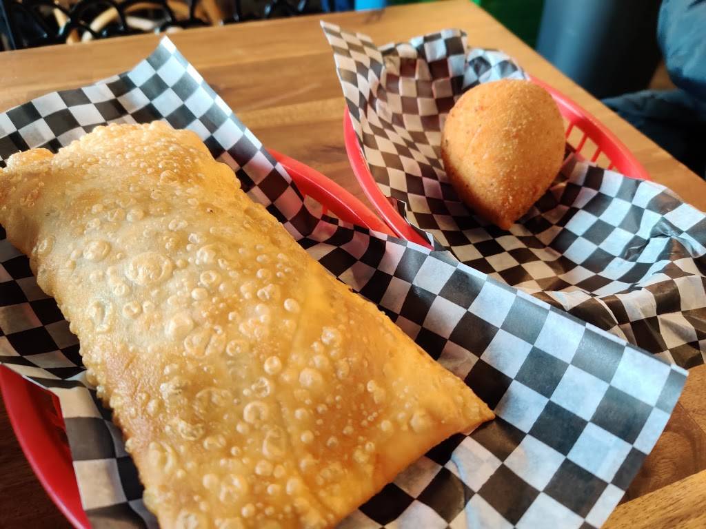 Samba Brazil Eatery | restaurant | 1646 St Clair Ave W, Toronto, ON M6N 1H8, Canada | 4166522000 OR +1 416-652-2000