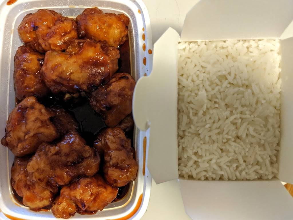 Lees | restaurant | 360 Dorset St, South Burlington, VT 05403, USA | 8026573218 OR +1 802-657-3218