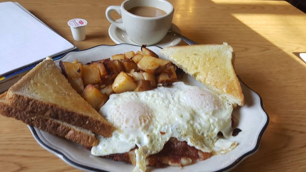 Olympos Diner | restaurant | 1130 E Main St, Meriden, CT 06450, USA | 2032355636 OR +1 203-235-5636