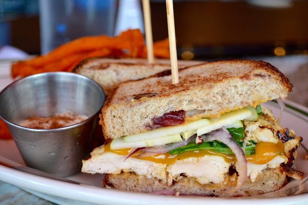 Gary Racks Farmhouse Kitchen | meal delivery | 204 E Atlantic Ave, Delray Beach, FL 33444, USA | 5612663642 OR +1 561-266-3642