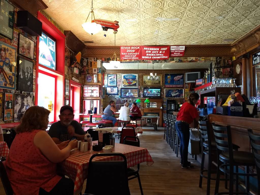 River Rock Cafe | restaurant | 614 E Midland St #4729, Bay City, MI 48706, USA | 9898945500 OR +1 989-894-5500