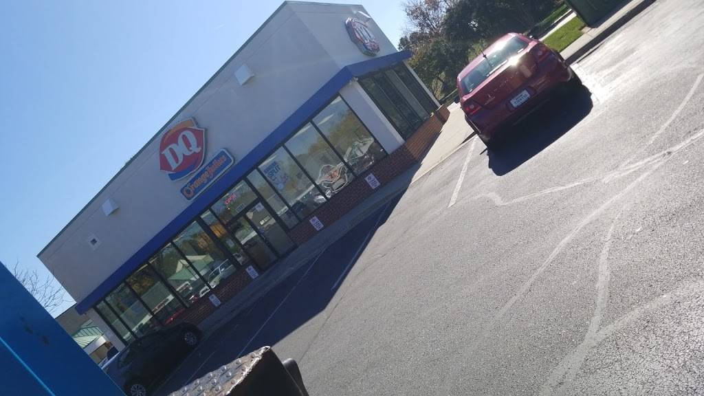 Dairy Queen | restaurant | 12603 Wisteria Dr, Germantown, MD 20874, USA | 3016013007 OR +1 301-601-3007