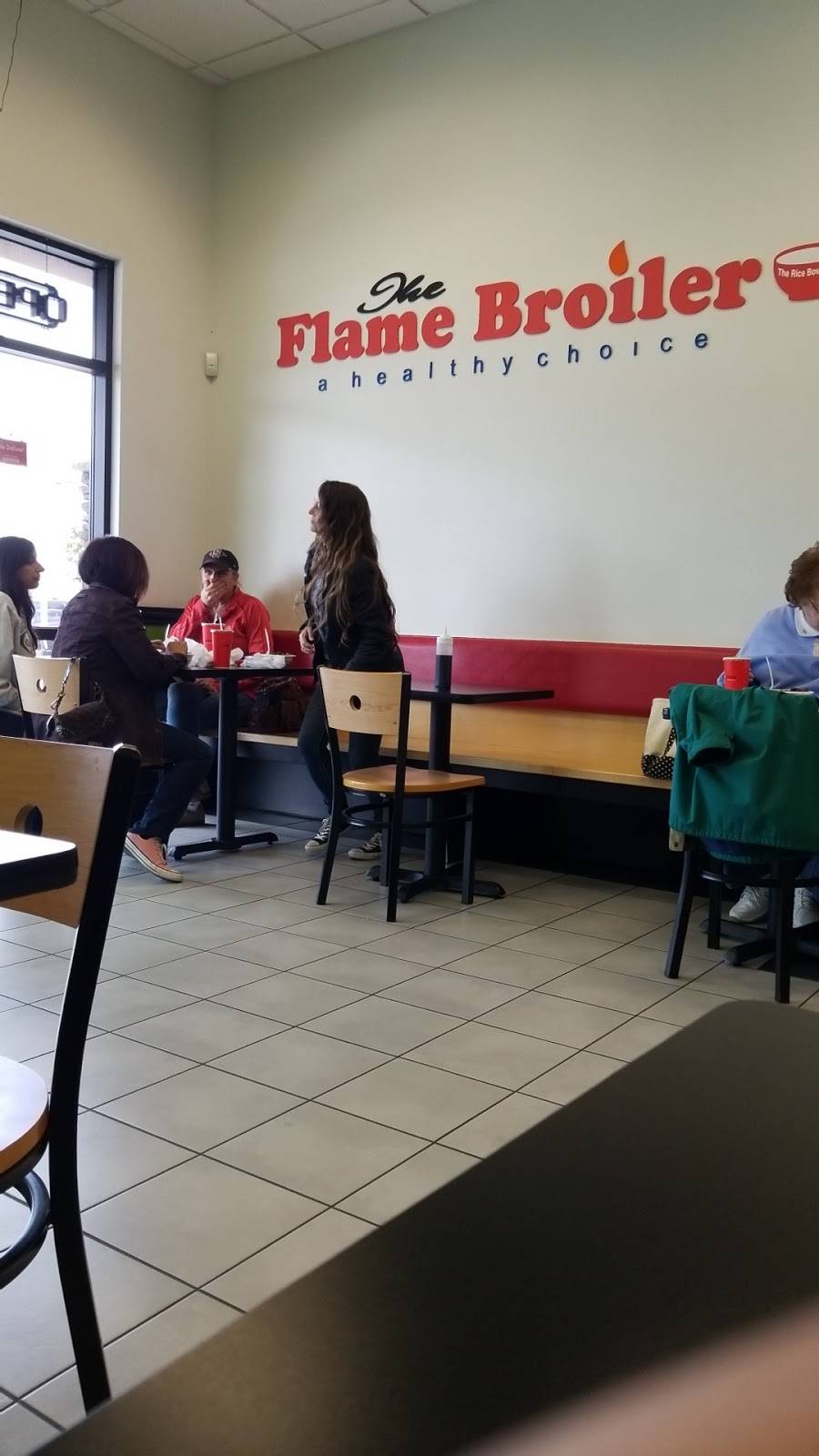 The Flame Broiler | restaurant | 27774 Newport Rd suite 101, Sun City, CA 92586, USA | 9516723777 OR +1 951-672-3777