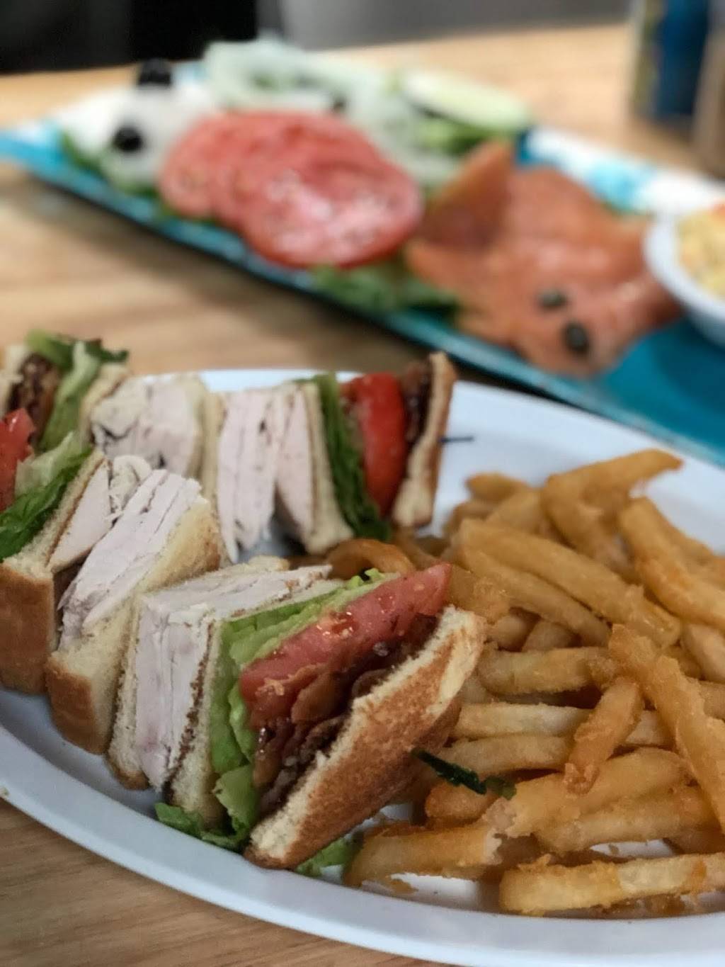 BAGEL HUT - Breakfast & Lunch | restaurant | 4877 Coconut Creek Pkwy, Coconut Creek, FL 33063, USA | 9549570057 OR +1 954-957-0057