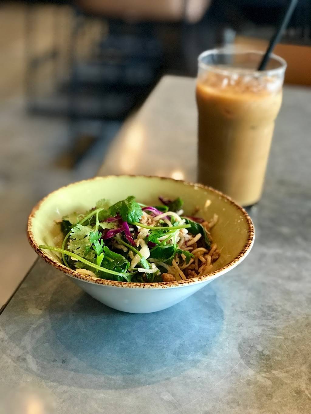 Little Sister | restaurant | 1131 Manhattan Ave, Manhattan Beach, CA 90266, USA | 3105452096 OR +1 310-545-2096