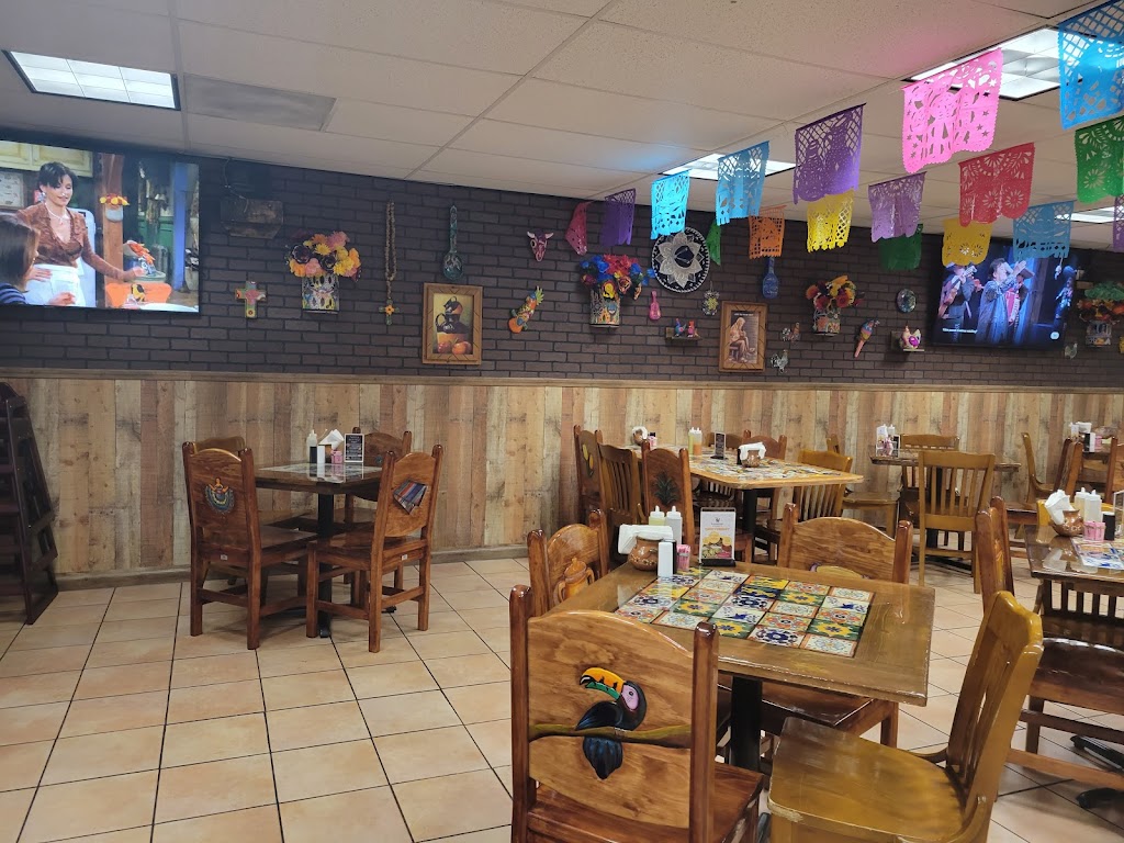 Blanquitas Taqueria | restaurant | 1220 W US Business 77 Suite E, San Benito, TX 78586, USA | 9563614838 OR +1 956-361-4838