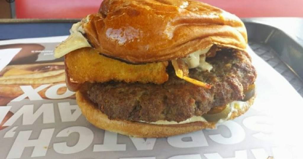 Hardees | restaurant | 14101 Statesville Rd, Huntersville, NC 28078, USA | 7048750290 OR +1 704-875-0290