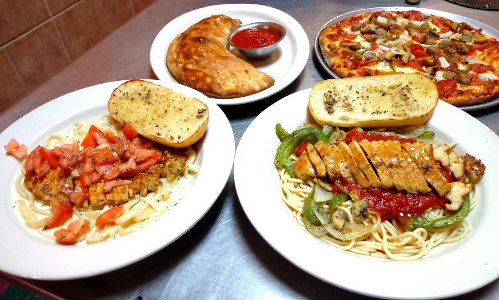 Garden City Pizza & Pasta | restaurant | 14 S Main St, Chatham, VA 24531, USA | 4344322300 OR +1 434-432-2300