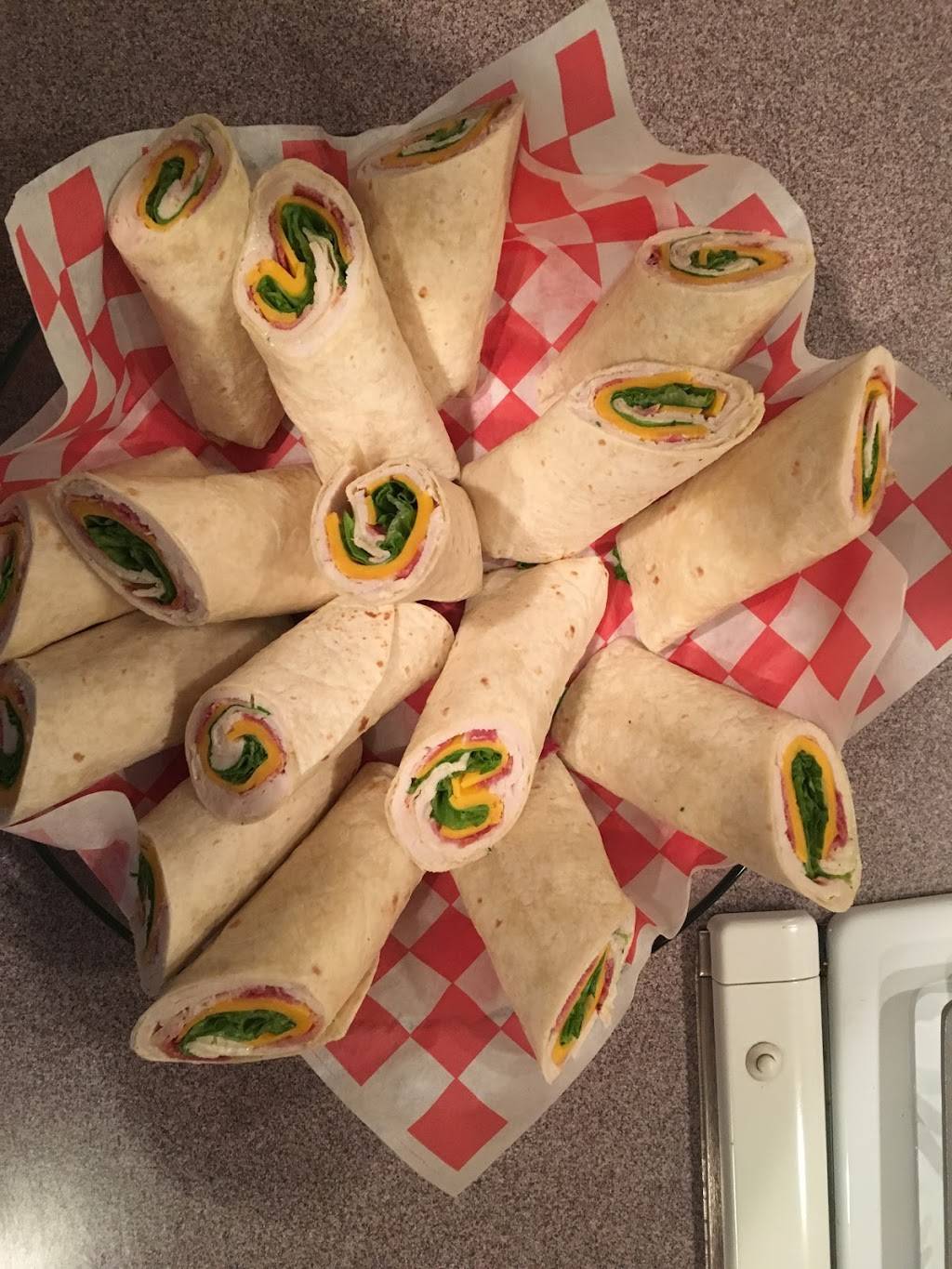 The Picnic Basket Cafe | restaurant | 1094 Curry Hwy, Jasper, AL 35504, USA | 2055121404 OR +1 205-512-1404