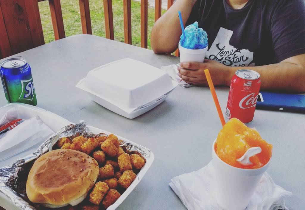 Snow Bunny Cones | restaurant | 1505 12th St, Bay City, TX 77414, USA | 9794799990 OR +1 979-479-9990