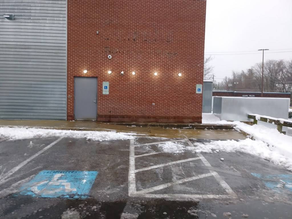 Chipotle Mexican Grill | restaurant | 6314 York Rd, Baltimore, MD 21212, USA | 4103777728 OR +1 410-377-7728