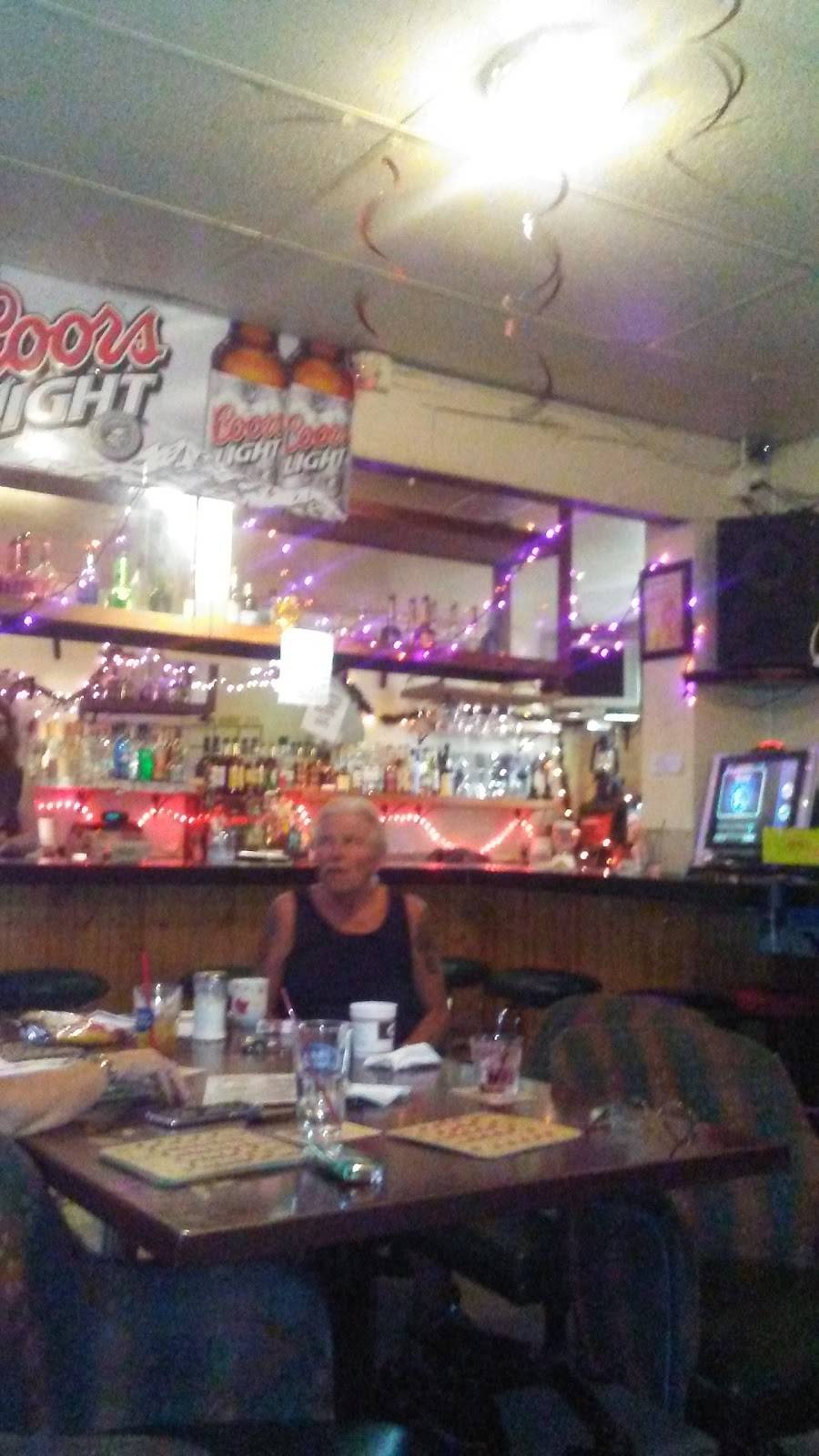 Wagon Wheel Restaurant & Lounge | restaurant | 121 WA-162 W, South Prairie, WA 98385, USA | 3608979987 OR +1 360-897-9987