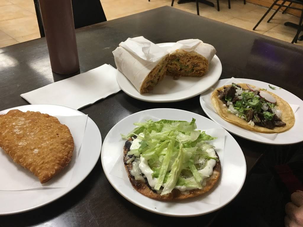 Viva Mis Empanadas | restaurant | 133-11 Cross Bay Blvd, Ozone Park, NY 11417, USA | 7183227460 OR +1 718-322-7460