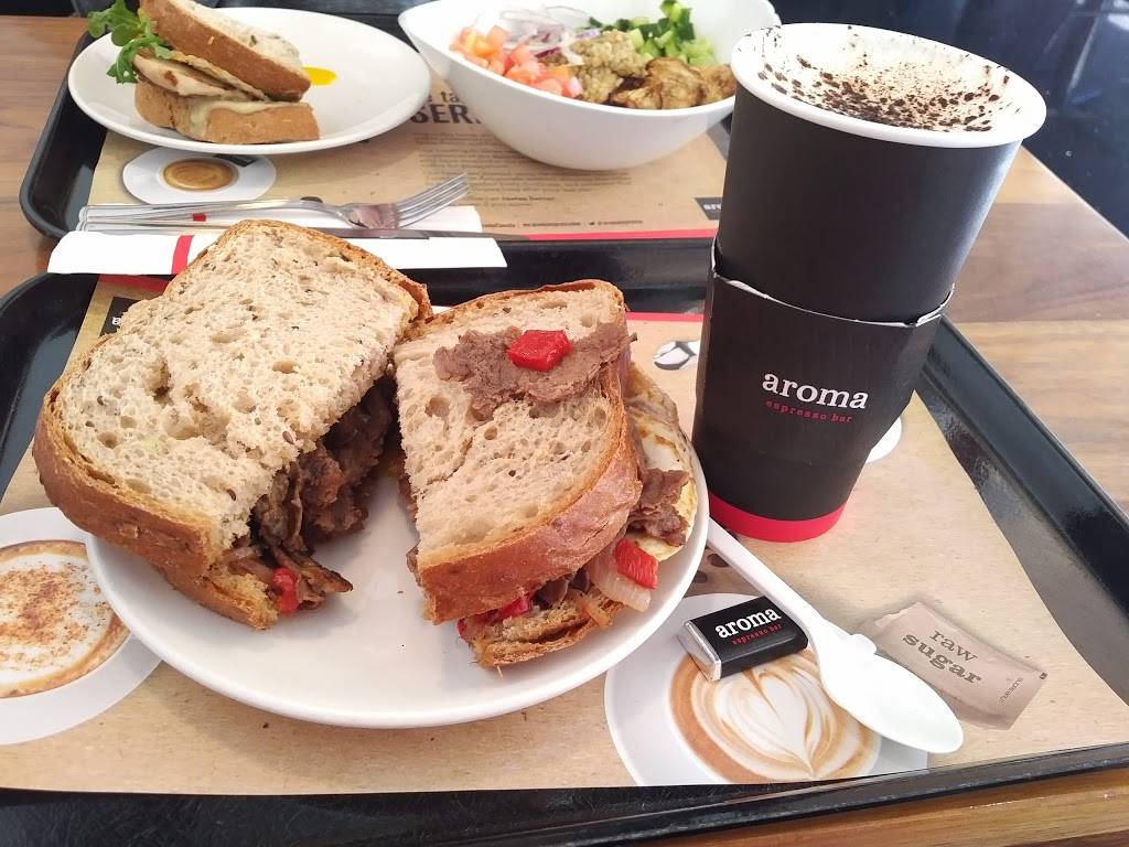 aroma espresso bar | cafe | 1407 Yonge St, Toronto, ON M4T 1Y7, Canada | 4163534555 OR +1 416-353-4555