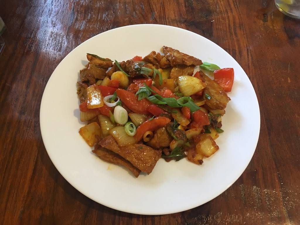 Sherpa Restaurant and Bar | restaurant | 195 Harrison Ave, Auburn, CA 95603, USA | 5307454043 OR +1 530-745-4043