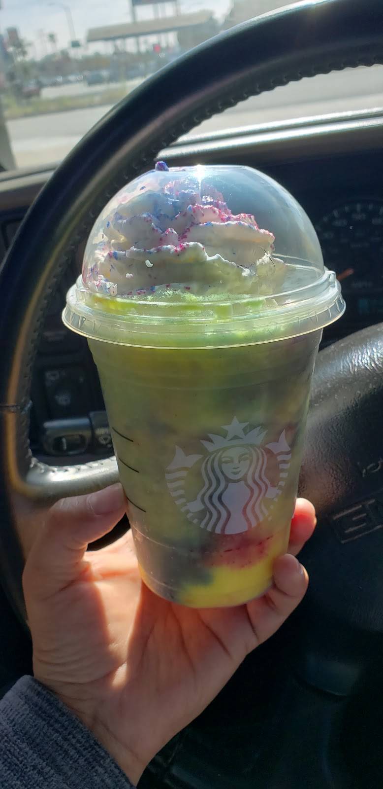 Starbucks | cafe | 1740 Centinela Ave, Inglewood, CA 90302, USA | 3103372670 OR +1 310-337-2670