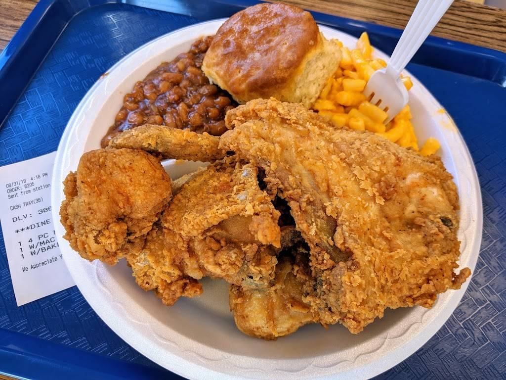 Lees Famous Recipe Chicken | restaurant | 2200 W Broad St, Richmond, VA 23220, USA | 8043551059 OR +1 804-355-1059