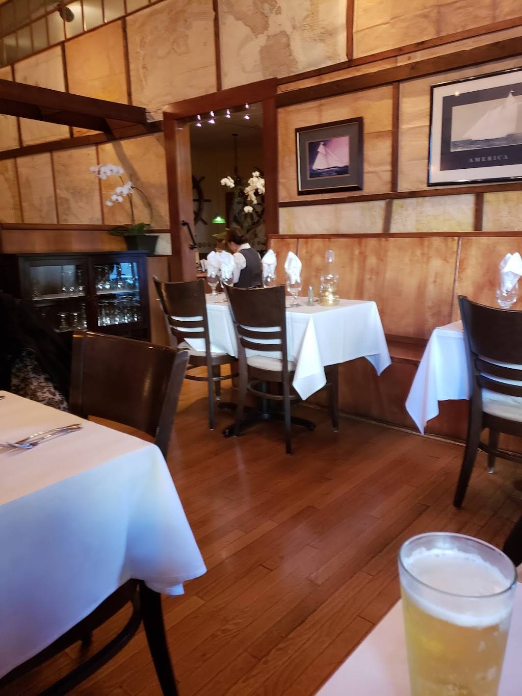 Hyde Street Seafood House & Raw Bar | restaurant | 1509 Hyde St, San Francisco, CA 94109, USA | 4159313474 OR +1 415-931-3474