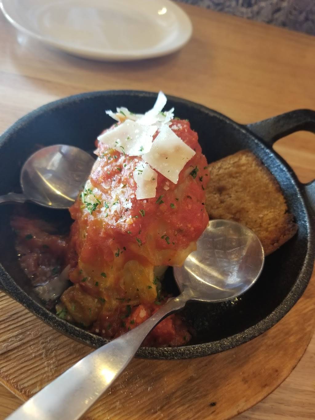 Abbys Irish Pub | restaurant | 9697 Prominent Point, Colorado Springs, CO 80924, USA | 7194010400 OR +1 719-401-0400