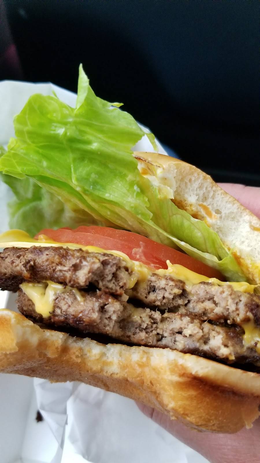 Jack in the Box | restaurant | 1501 W 6th St, Corona, CA 92882, USA | 9517340354 OR +1 951-734-0354