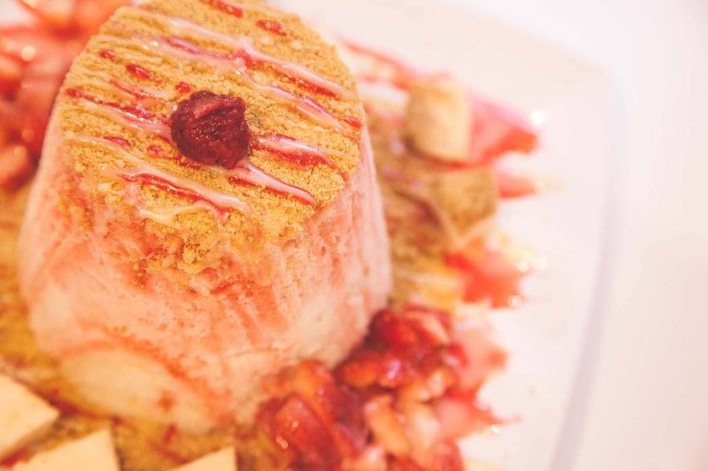 Vampire Penguin on K | restaurant | 907 K St, Sacramento, CA 95814, USA | 9163890885 OR +1 916-389-0885