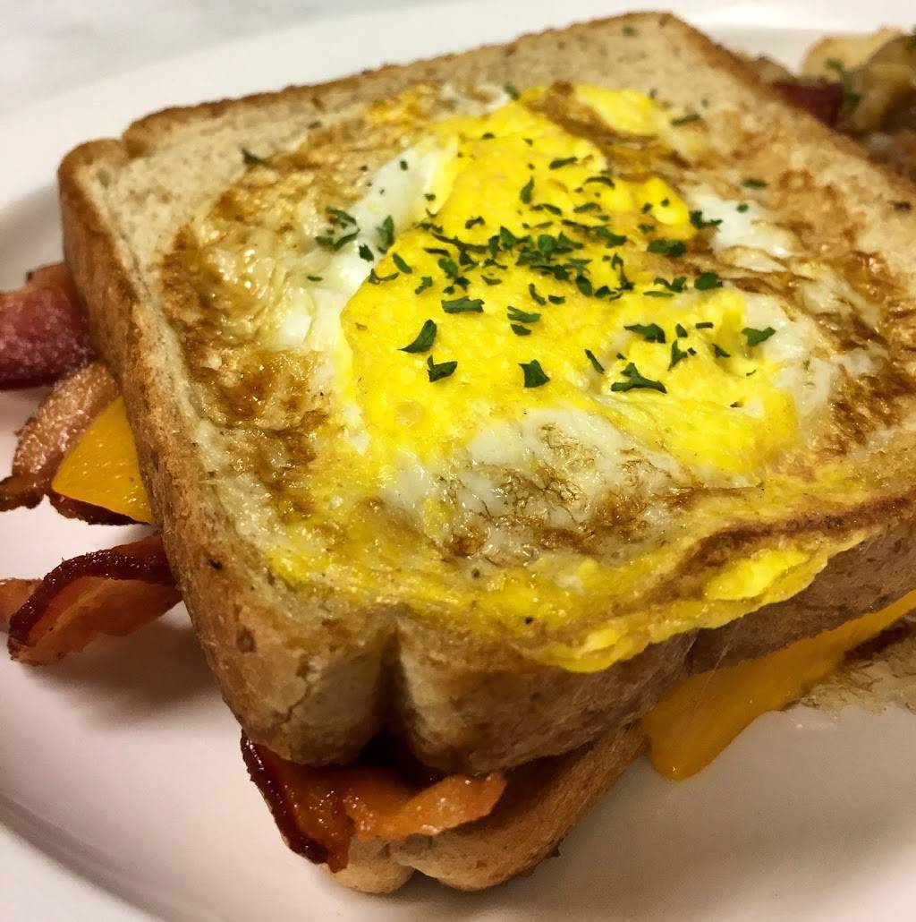 Cary St. Cafe | restaurant | 2631 W Cary St, Richmond, VA 23220, USA | 8043537445 OR +1 804-353-7445