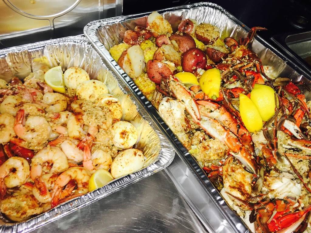 Cowboy Crab & Seafood | restaurant | 4458 Cleveland Ave, Fort Myers, FL 33901, USA | 2392783553 OR +1 239-278-3553