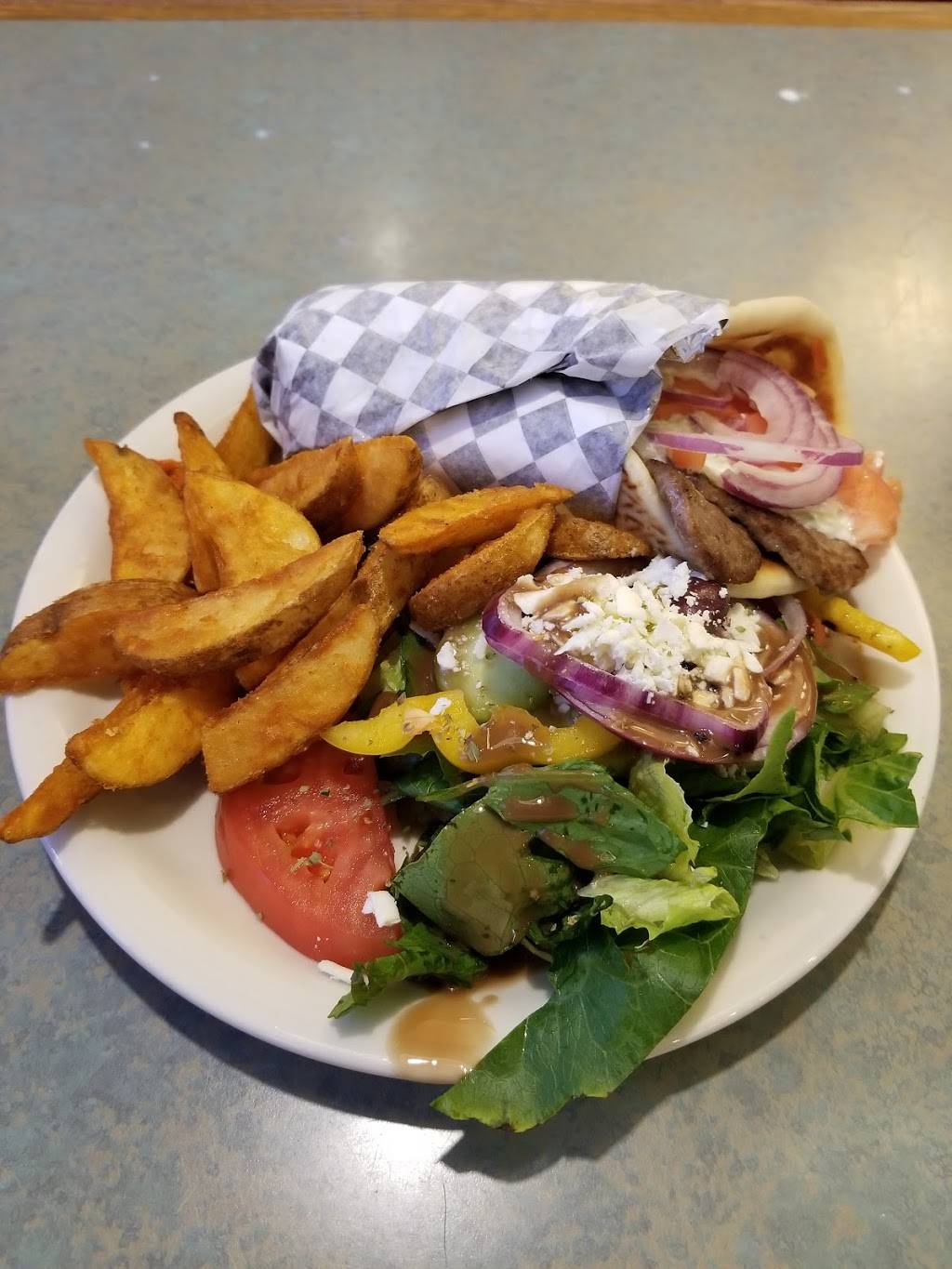 Toms Place | restaurant | 221 W Orangethorpe Ave, Placentia, CA 92870, USA | 7145281977 OR +1 714-528-1977