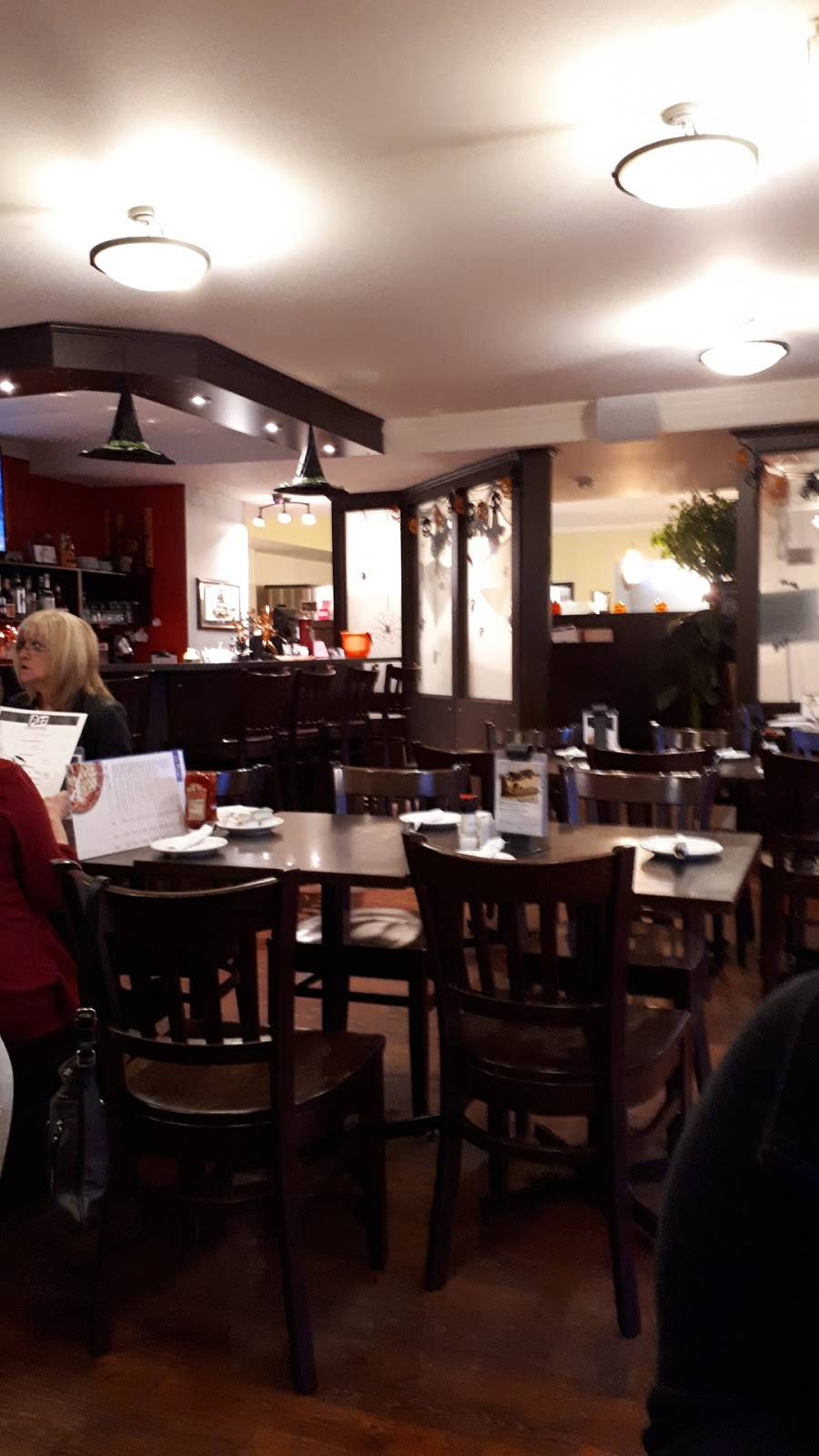 Pizz Contrecoeur | meal delivery | 4584 Rte Marie-Victorin, Contrecoeur, QC J0L 1C0, Canada | 4505875959 OR +1 450-587-5959