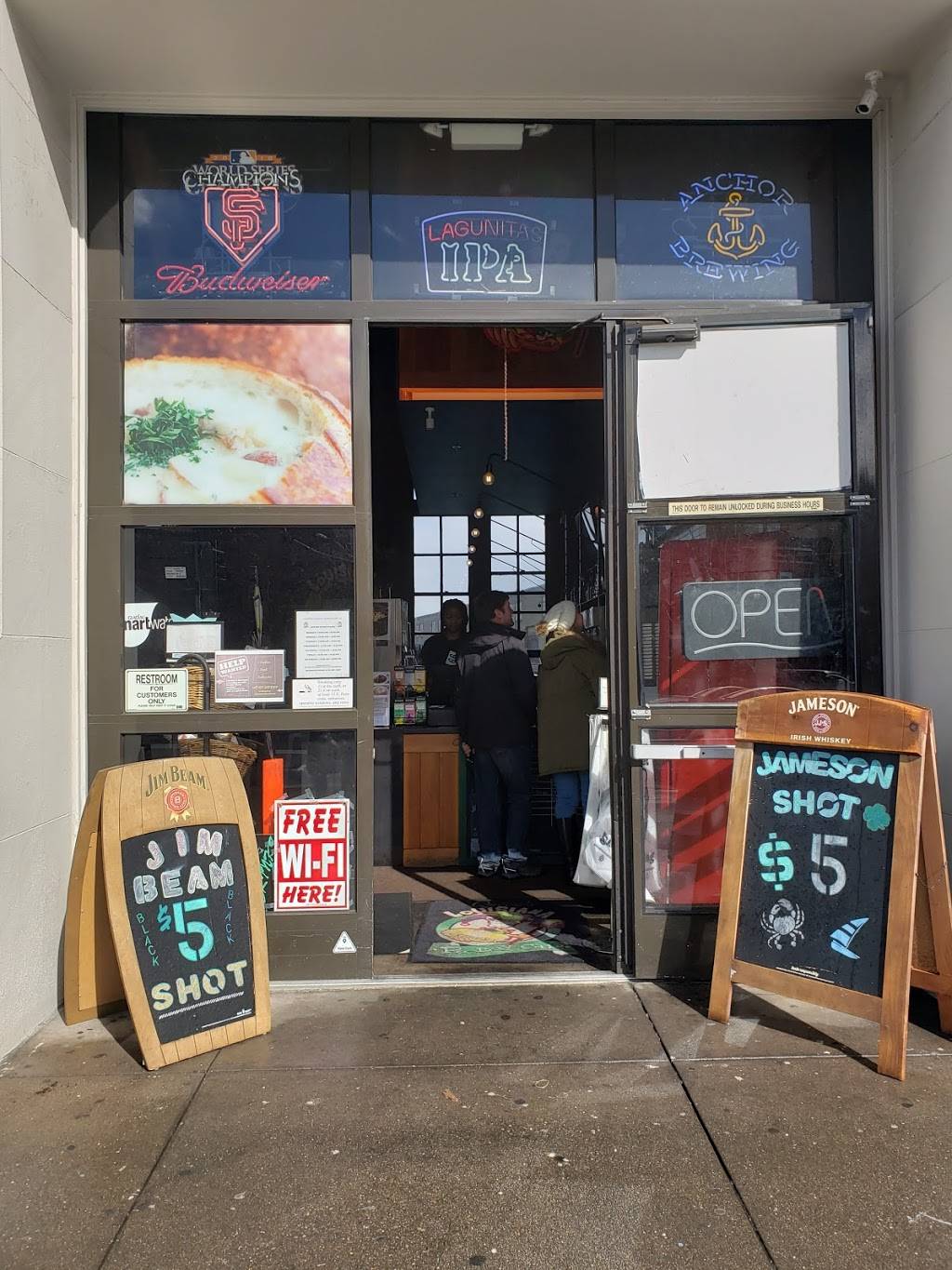 Queens Louisiana Po-Boy Cafe | restaurant | 33 The Embarcadero, San Francisco, CA 94133, USA | 4153971507 OR +1 415-397-1507