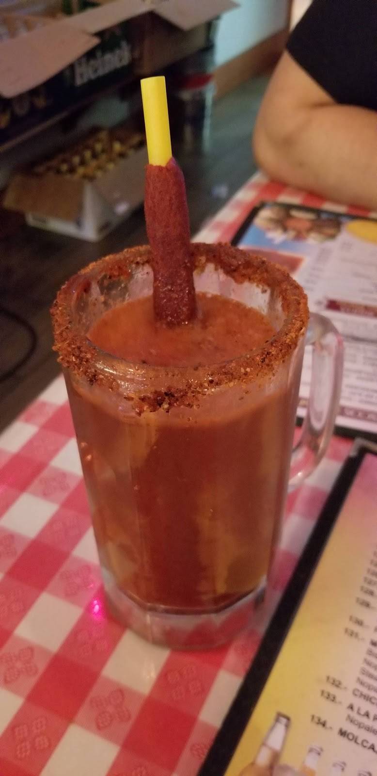 Cinderellas | restaurant | 108 Victory Blvd, Staten Island, NY 10301, USA | 7182854333 OR +1 718-285-4333