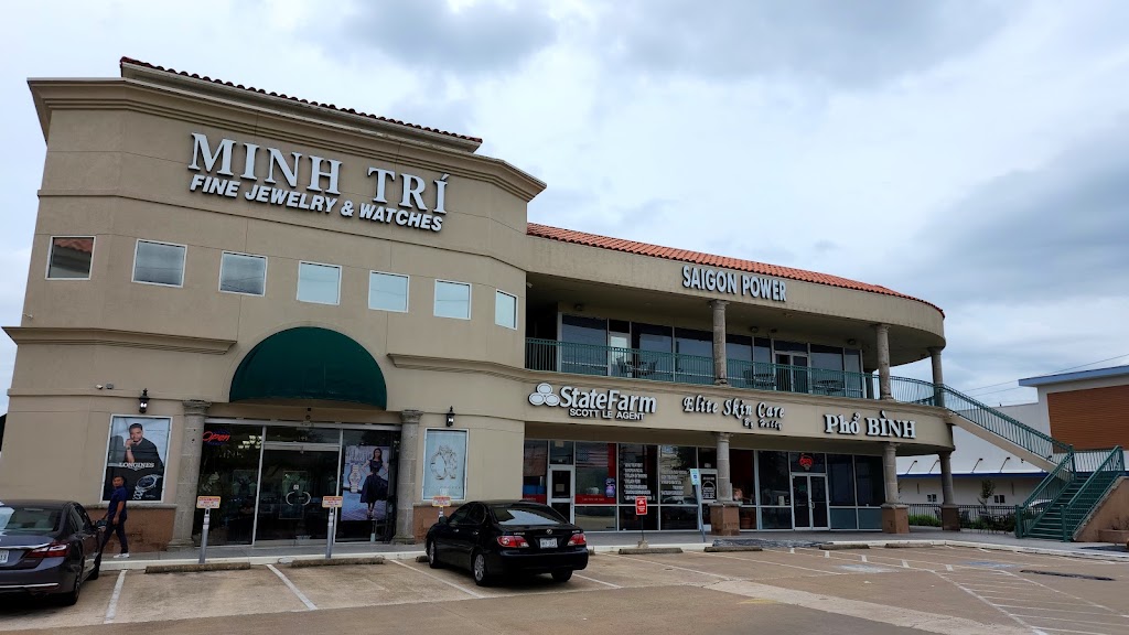 Pho Binh | restaurant | 10827 Bellaire Blvd, Houston, TX 77072, USA | 2815687333 OR +1 281-568-7333