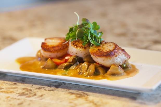 13moons Restaurant | restaurant | 12885 Casino Dr, Anacortes, WA 98221, USA | 3605883800 OR +1 360-588-3800