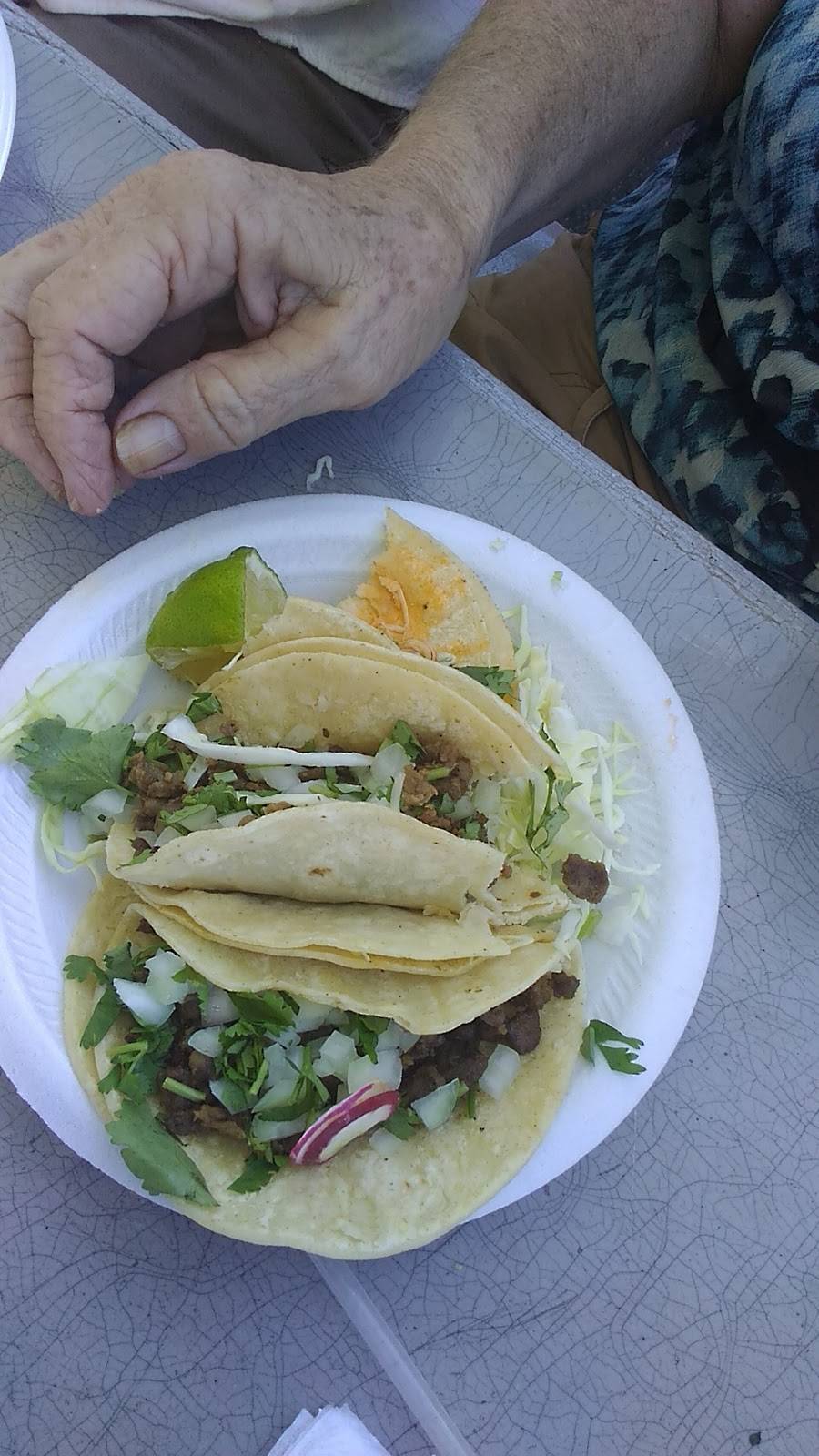 El Poblano Mobile | restaurant | 230 N Chelton Rd, Colorado Springs, CO 80909, USA | 7192094385 OR +1 719-209-4385