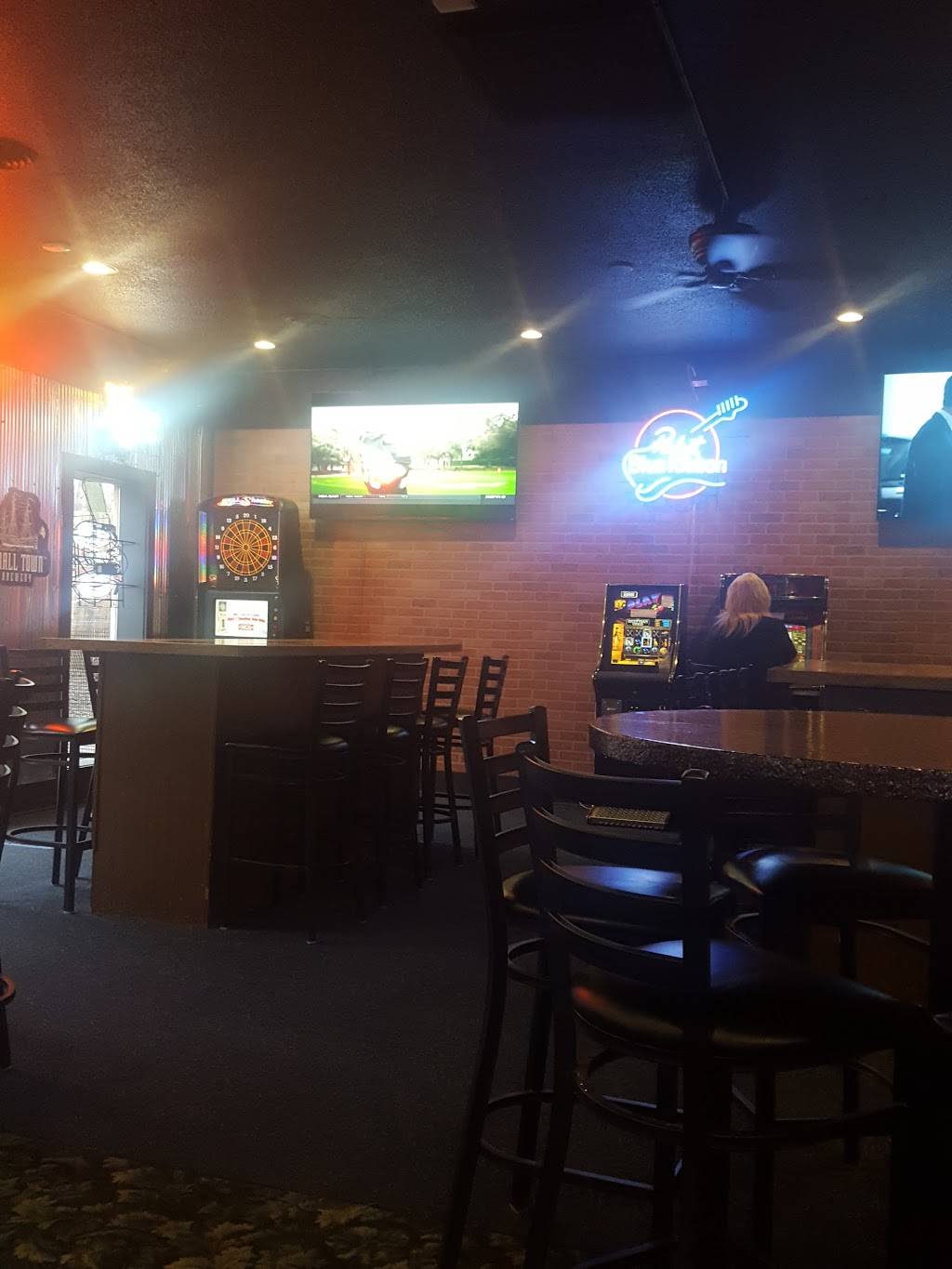 Rumorz Bar & Grill | restaurant | 1210 S Shore Dr, Clear Lake, IA 50428, USA | 6413571035 OR +1 641-357-1035