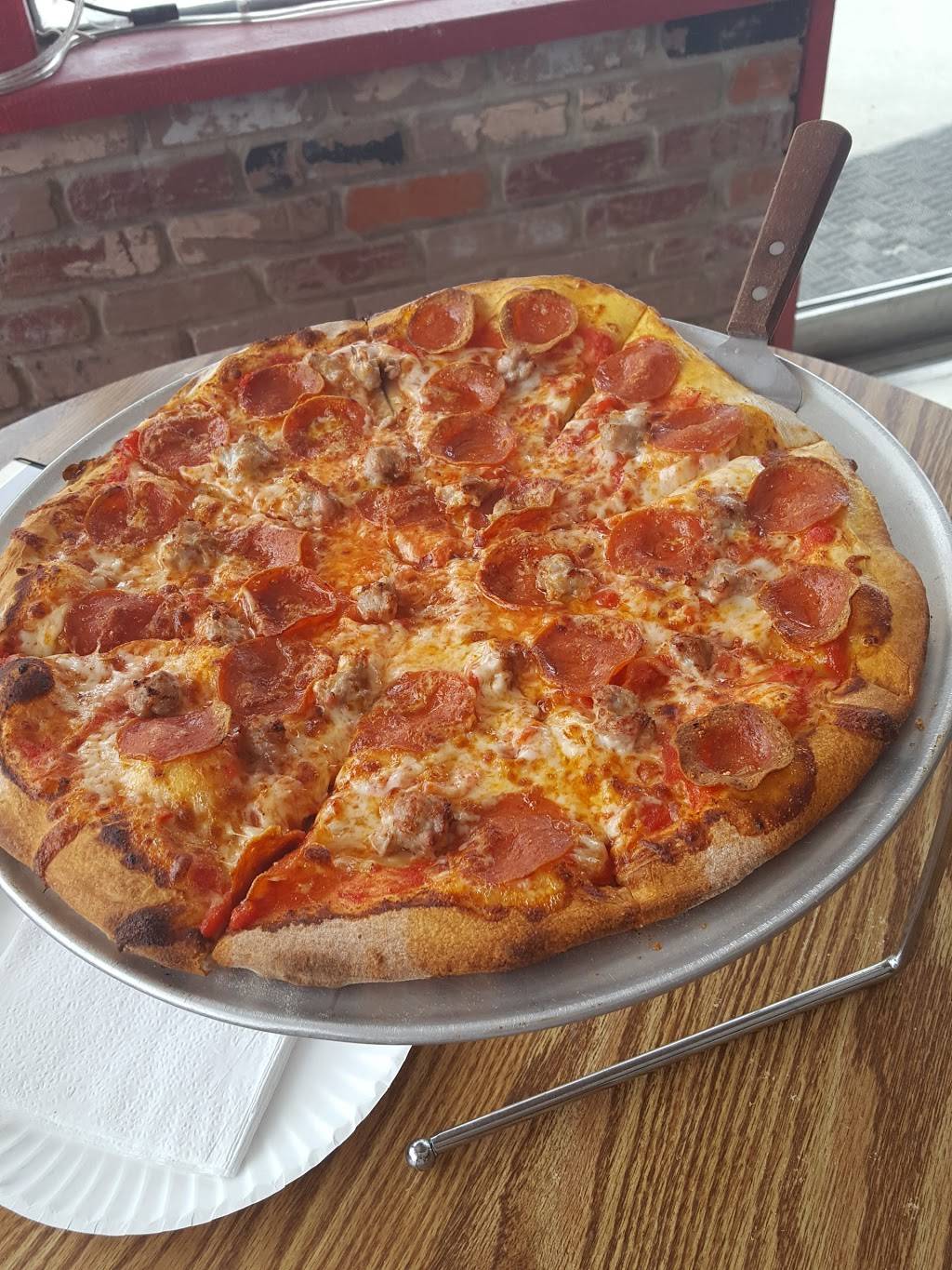 Bruno Pizzeria | restaurant | 3218 S Atlantic Ave, Daytona Beach Shores, FL 32118, USA | 3864927845 OR +1 386-492-7845