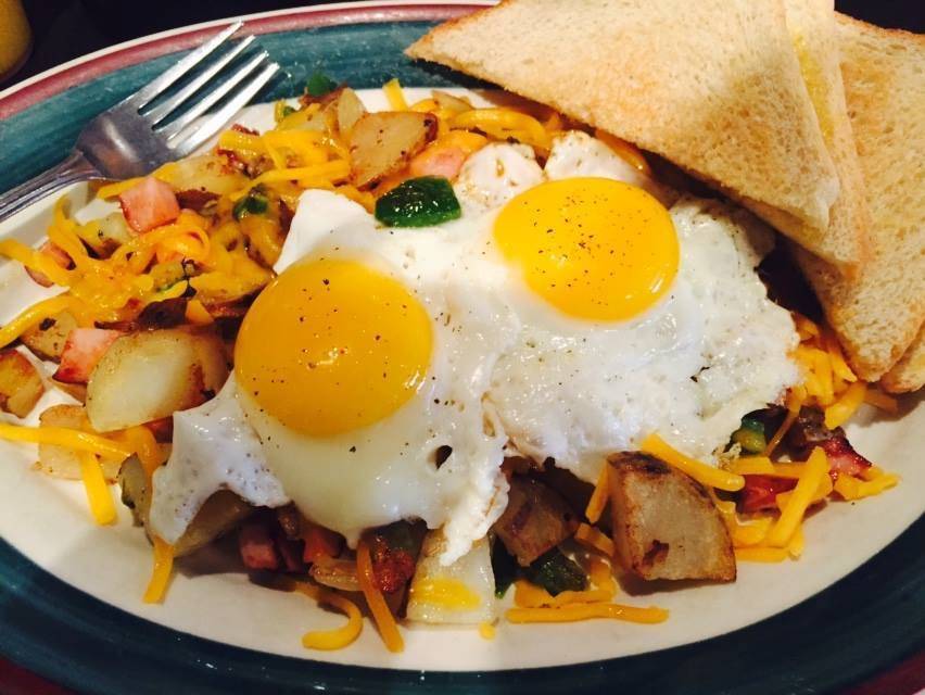 Michelle’s | restaurant | 4010 Gull Rd, Kalamazoo, MI 49048, USA | 2693441415 OR +1 269-344-1415