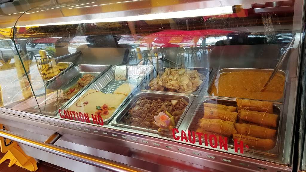 El Palacio de los Jugos | bakery | 7085 SW 24th St, Miami, FL 33155, USA | 3053920887 OR +1 305-392-0887