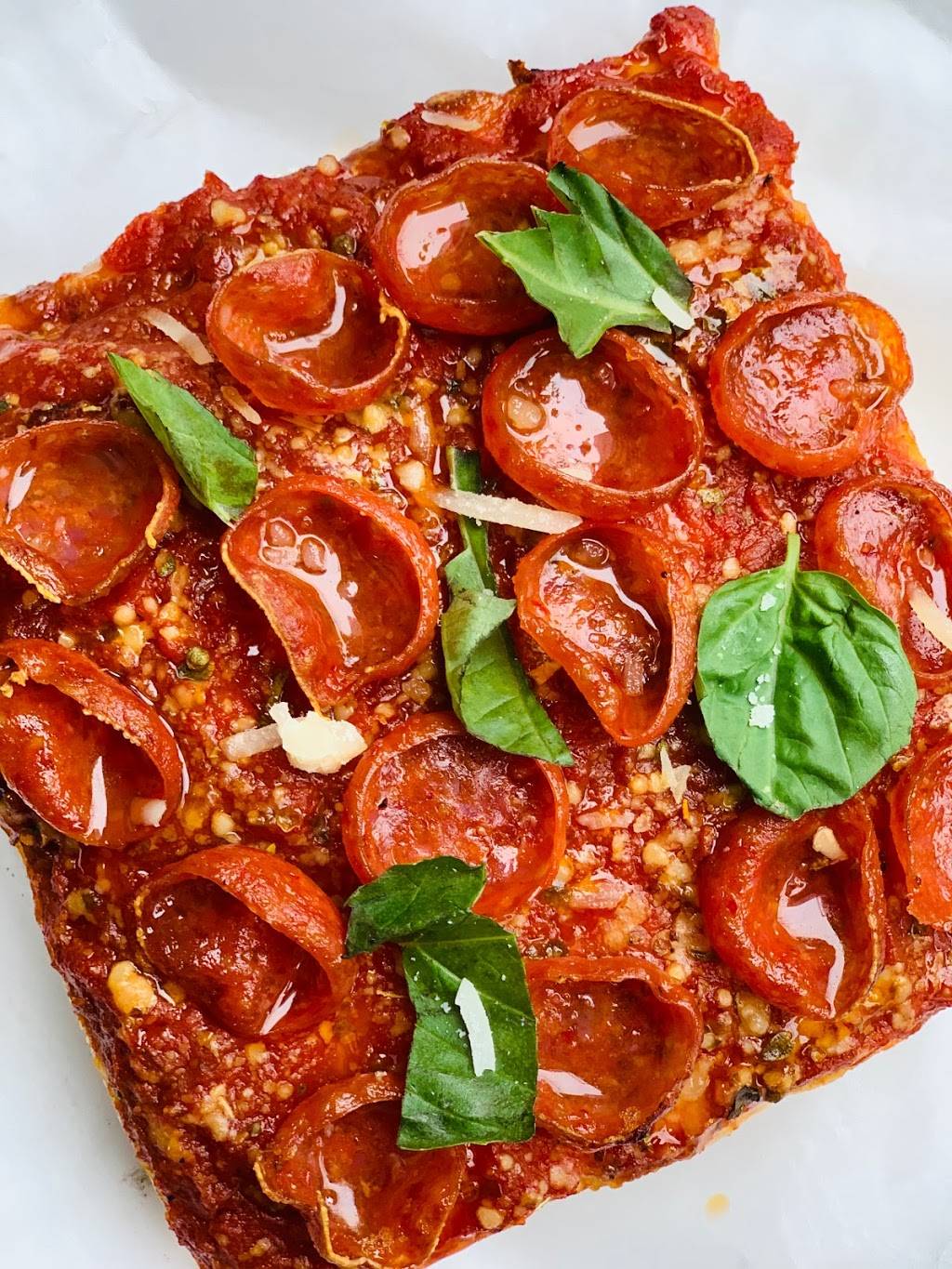 Rome to Brooklyn, pizza & panzerotti | meal delivery | 755 Grand St, Brooklyn, NY 11211, USA | 7182693239 OR +1 718-269-3239