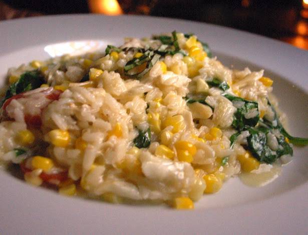 Kevins Bar & Restaurant | restaurant | 247 Wyoming Ave, Kingston, PA 18704, USA | 5702853071 OR +1 570-285-3071