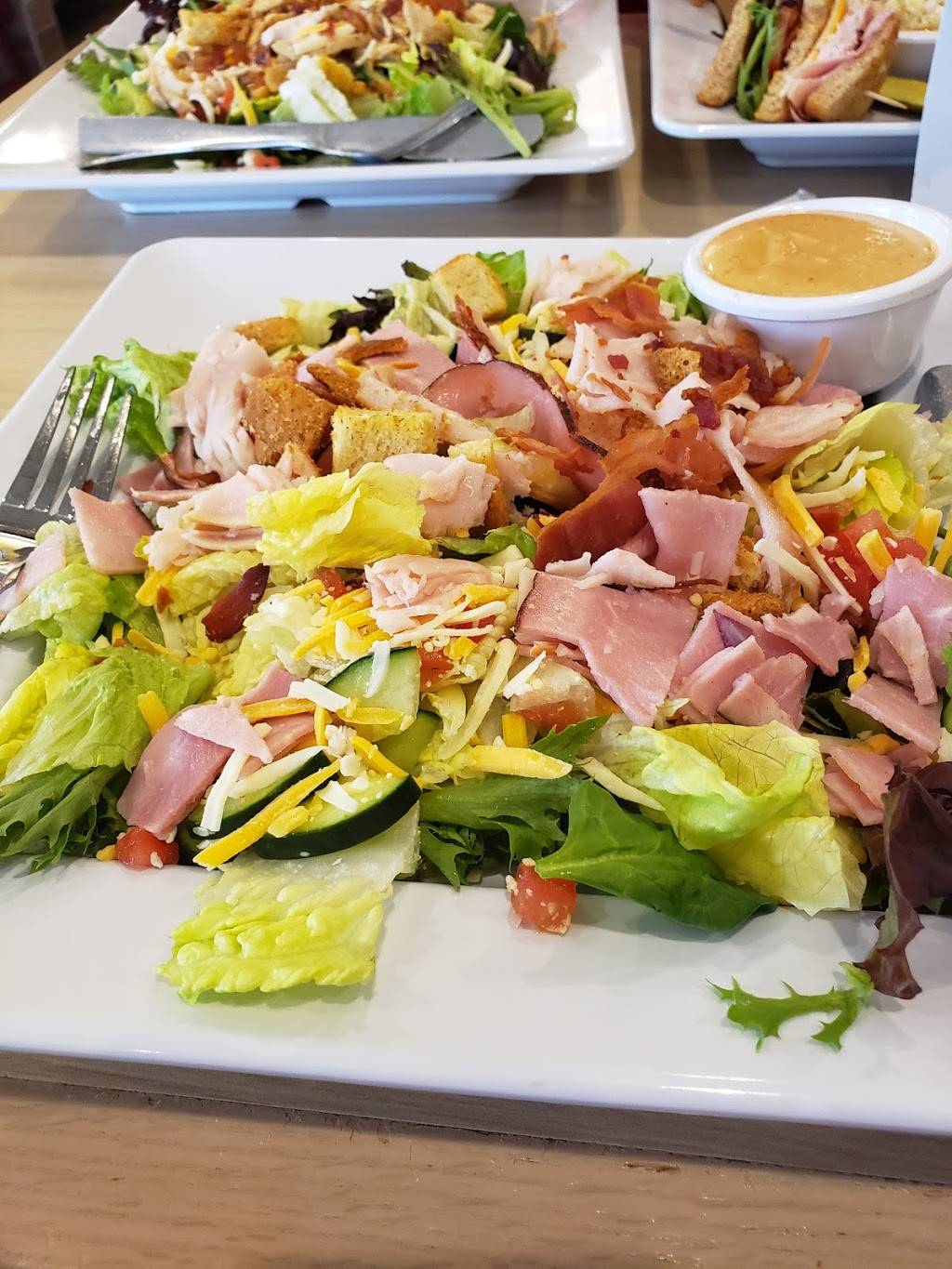 McAlisters Deli | restaurant | 312 Great Pl Dr, Edwardsville, IL 62025, USA | 6183729599 OR +1 618-372-9599