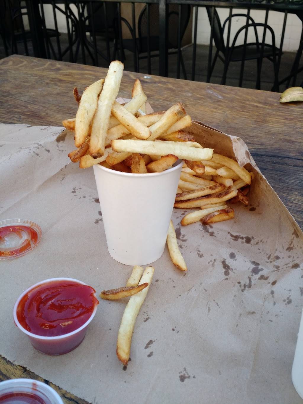 Five Guys | meal takeaway | 2254 S Shore Center, Alameda, CA 94501, USA | 5107691788 OR +1 510-769-1788