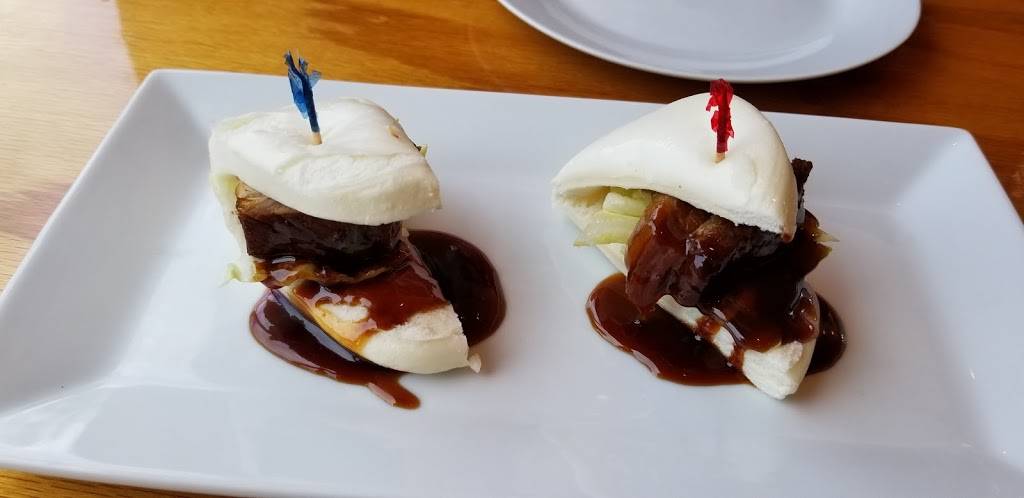 Varee Asian Cafe & Bakery | restaurant | 2861 Raleigh Rd Pkwy W, Wilson, NC 27896, USA | 2522815932 OR +1 252-281-5932