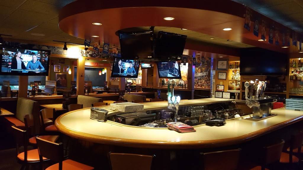 Applebees Grill + Bar | restaurant | 383 Springfield Ave, Newark, NJ 07103, USA | 9732423600 OR +1 973-242-3600