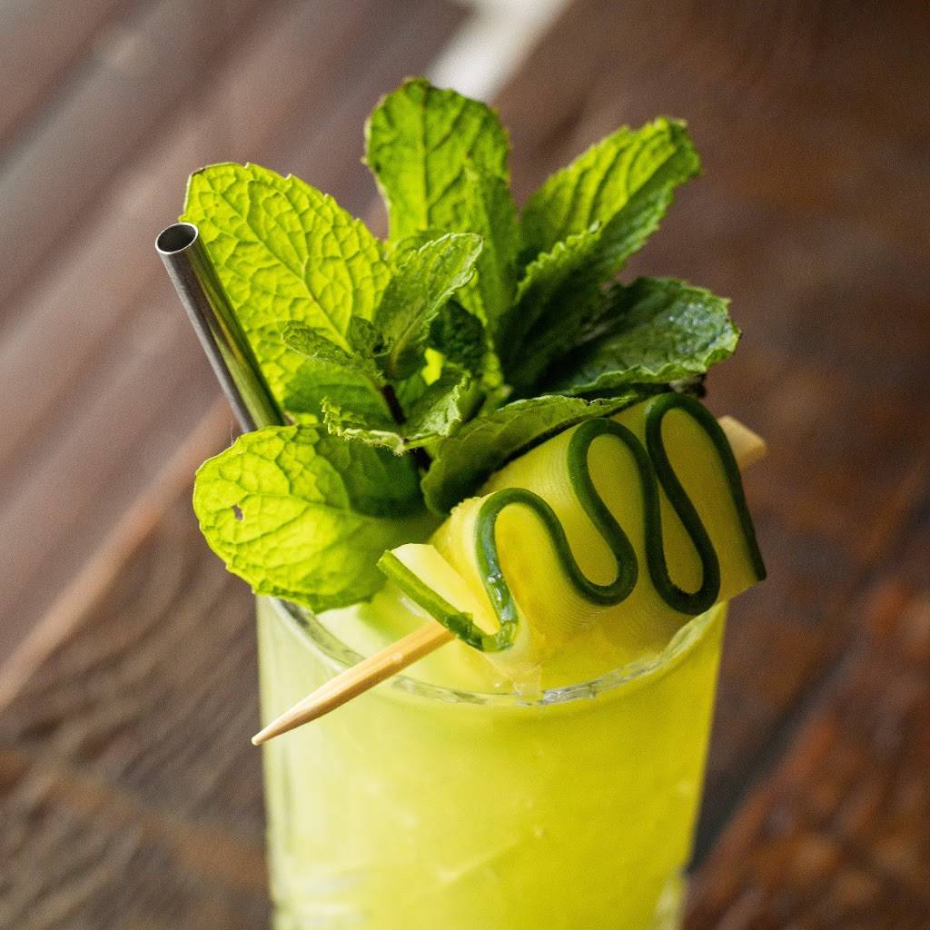 The Snug | restaurant | 2301 Fillmore St, San Francisco, CA 94115, USA | 4155625092 OR +1 415-562-5092